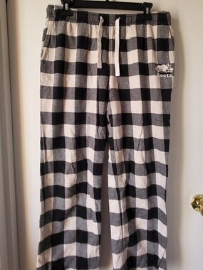 Roots Black & White Buffalo Plaid Lounge Pants